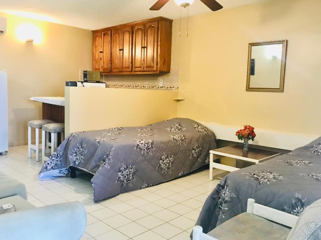 Ocean View Montego Bay Apartment Ngoại thất bức ảnh