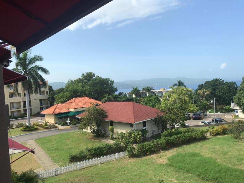 Ocean View Montego Bay Apartment Ngoại thất bức ảnh